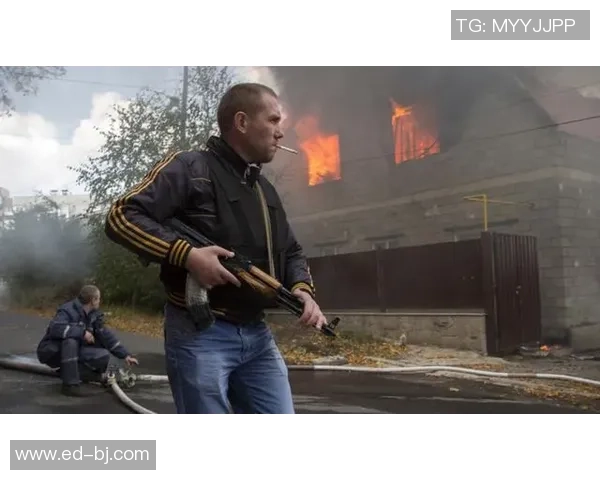 足球明星夜晚酒馆遭枪击身亡引发社会热议与安全忧虑 足球明星夜晚酒馆遭枪击身亡引发社会热议与安全忧虑