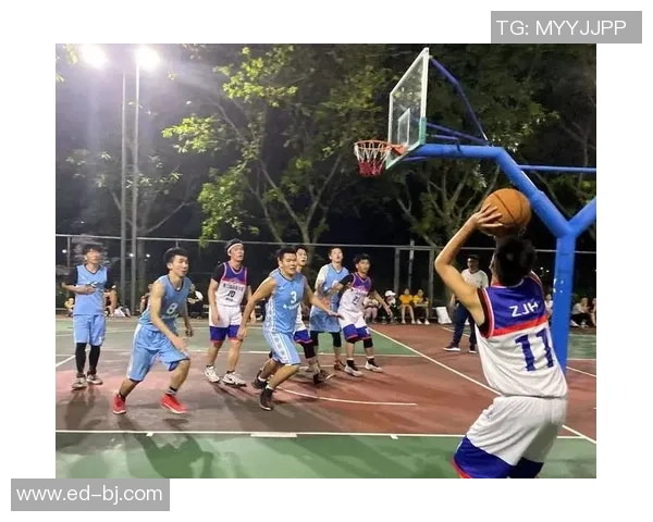 武汉篮球队区域防守分析:优缺点及改进建议探讨 武汉篮球队区域防守分析:优缺点及改进建议探讨